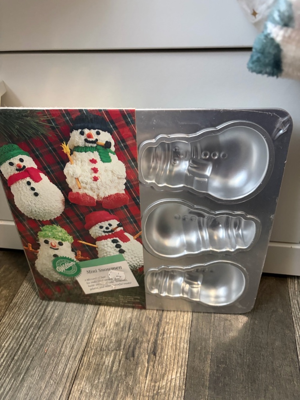 Vintage Wilton Mini Snowman Cake Pan 1992 #2105-472 Six Mold New Sealed